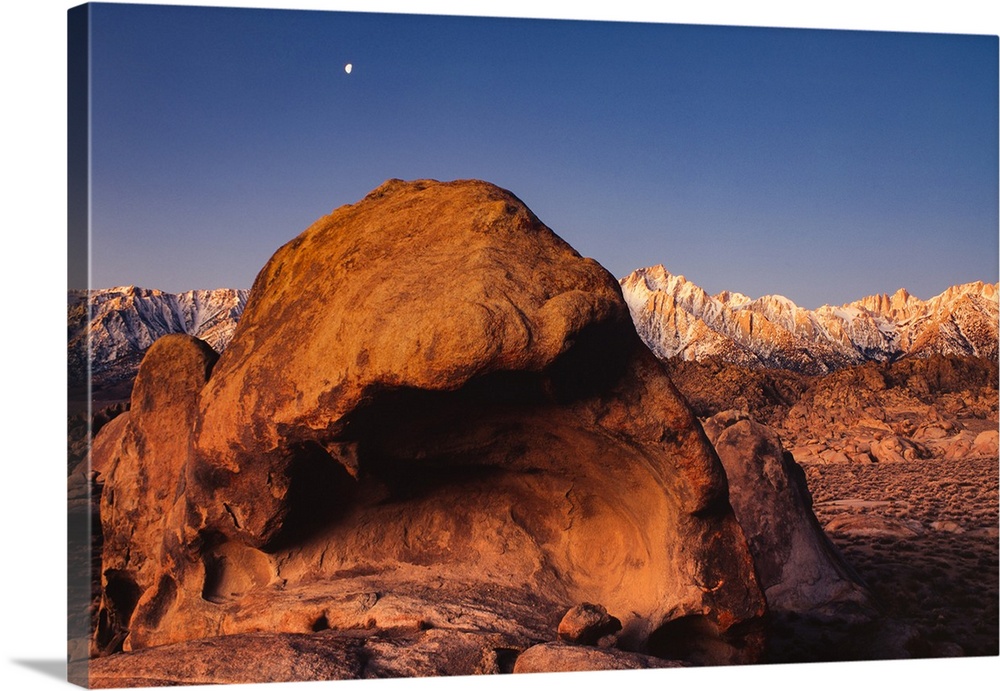 Alabama Hills National Recreation Area, Mt. Whitney, Sierra Nevada Mountain Range, California