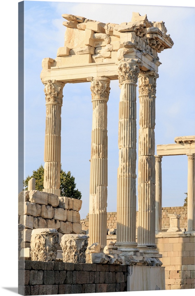 Turkey, Izmir Province, Bergama, Pergamon. Ancient cultural center. Temple of Trajan on the acropolis .UNESCO Heritage site.