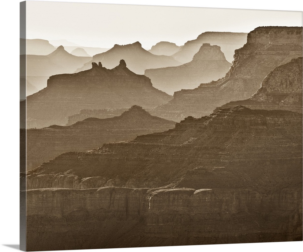 USA, Arizona, Grand Canyon National Park, Buttes and haze on the South Rim