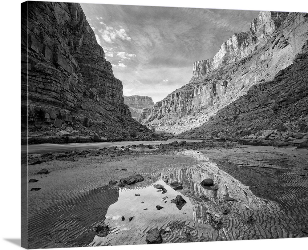 USA Arizona Grand Canyon North Canyon Reflection....