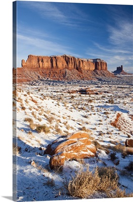 Arizona, Monument Valley Navajo Tribal Park, Monument Valley in the snow, morning