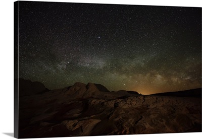 Arizona, The Milky Way And Desert At Night