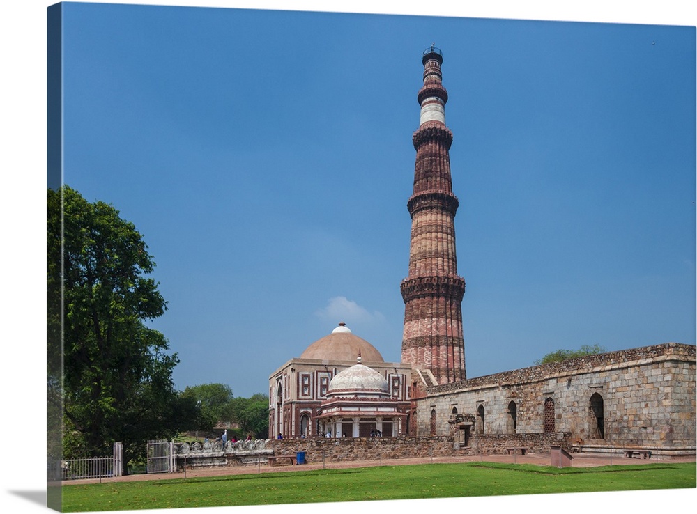 Asia. India, The Qtub Minar of the Alai-Darwaza complex in New Dehli.