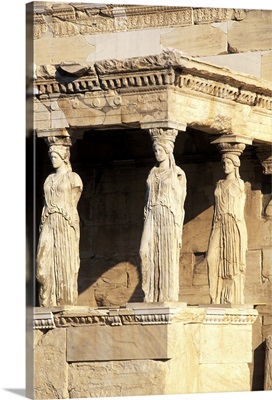 Athens Greece Close Up Of Three Women At Parthenon