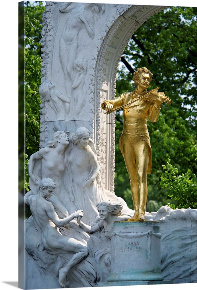 Europe, Austria, Vienna, Johann Strauss Monument in Viennese City Park, Stadtpark