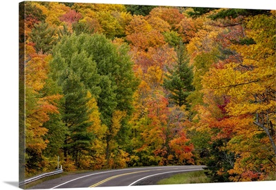 Autumn Color Along Highway 26 Near Houghton In The Upper Peninsula Of Michigan, USA