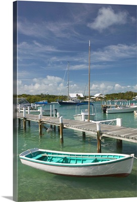 Bahamas, Abacos, Loyalist Cays, Man O'War Cay, North Harbour, Boat Pier