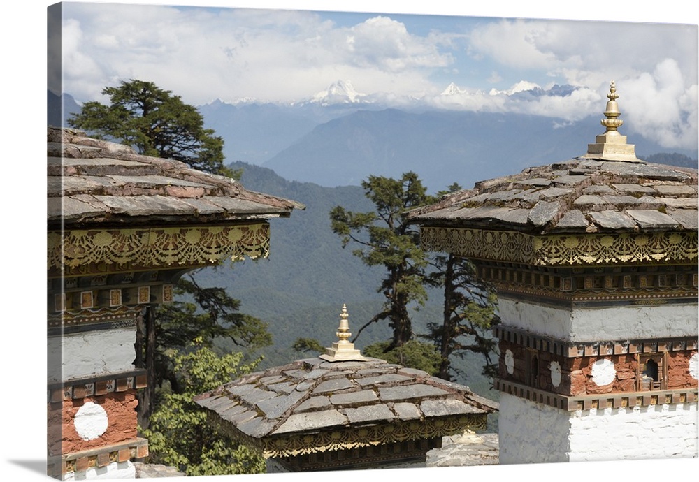 Asia, Bhutan. Druk Wangyal Chortens at Dorchala Pass.