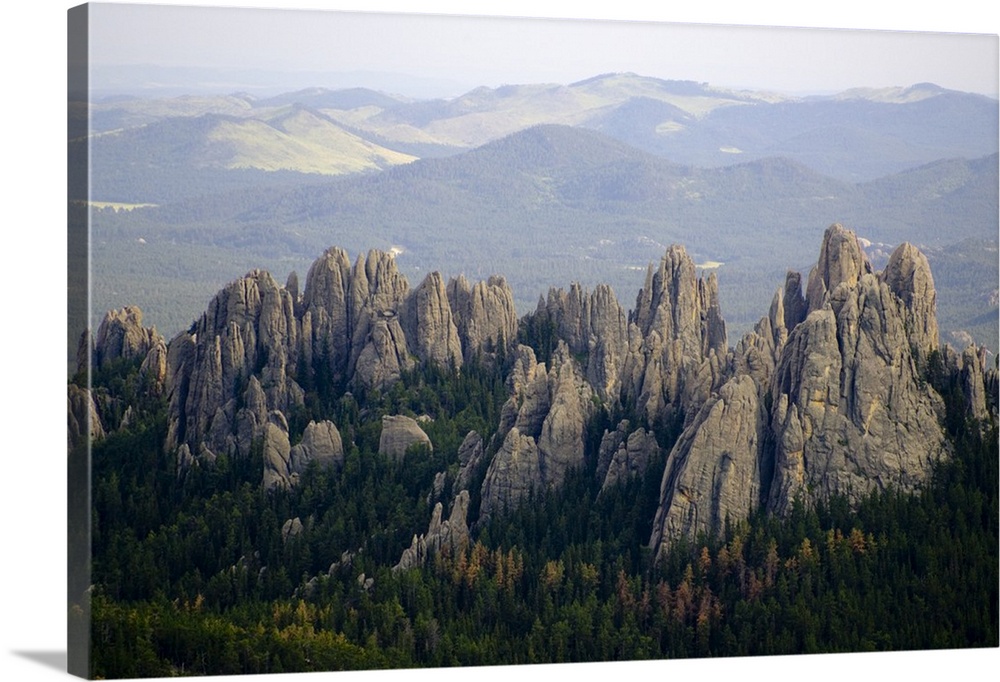 Black Elk Wilderness, South Dakota. USA. View of Cathedral Spires from summit of 7242 foot Harney Peak, highest point in S...