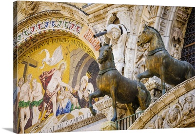 Bronze Horses And Mosaic Above The Entrance To Basilica San Marco, Venice, Veneto, Italy