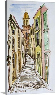 Buildings crowd the narrow streets, Saint-Tropez, French Riviera, France