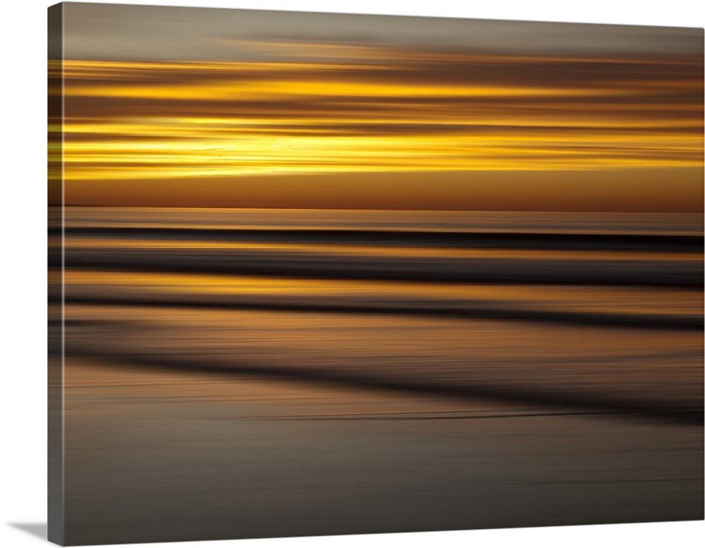 USA, California, La Jolla, Abstract of incoming waves at sunset