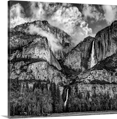 California, Yosemite National Park, Upper and Lower Yosemite Falls at sunrise