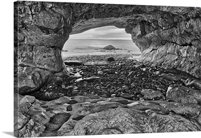 Canada, Newfoundland, Arches Provincial Park, Rock Cave On Shore Of Gulf Of St. Lawrence