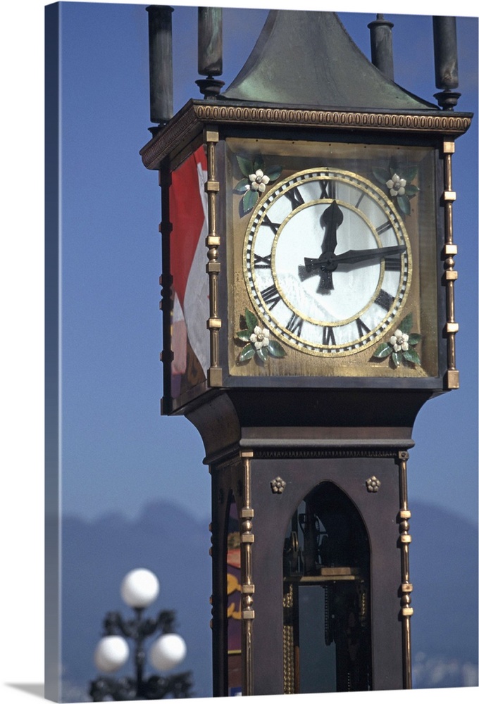Canada, British Columbia, Vancouver.Gastown Historic District.Steam powered clock