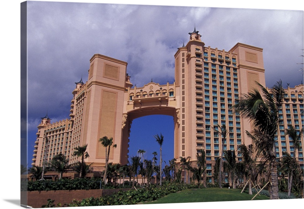 History of Atlantis Paradise Island