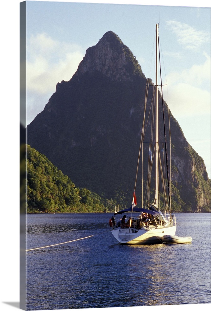Caribbean, BWI, St. Lucia, Caribbean Pitons.