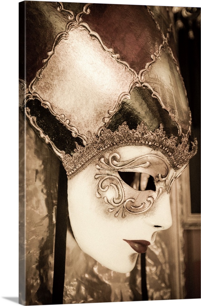 Carnival mask, Venice, Veneto, Italy.