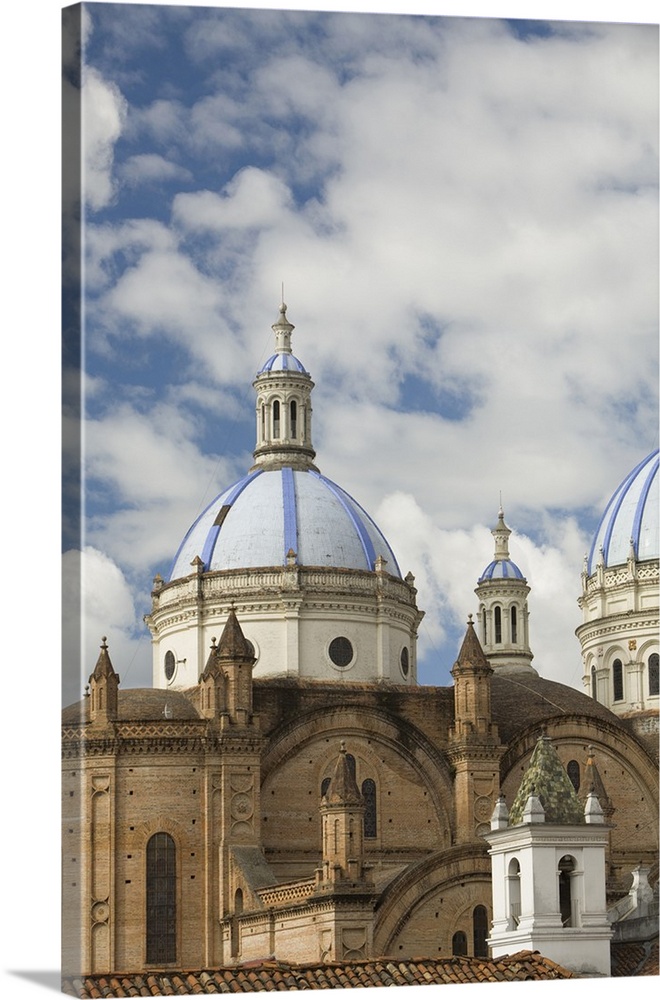 Cathedral of Immaculate Conception, built 1885, Cuenca, Ecuador, South America.  Cuenca is a UNESCO World Heritage Site.