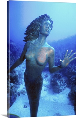 Cayman Islands, Grand Cayman, Mermaid statue dive site
