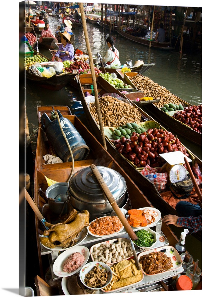 Damnoen Saduak Floating Market, 2 hours Southeast of Bangkok, Ratchaburi province, Thailand, Southeast Asia