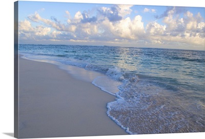 Dominican Republic, La Altagracia, Punta Cana, Bavaro Beach, sunrise