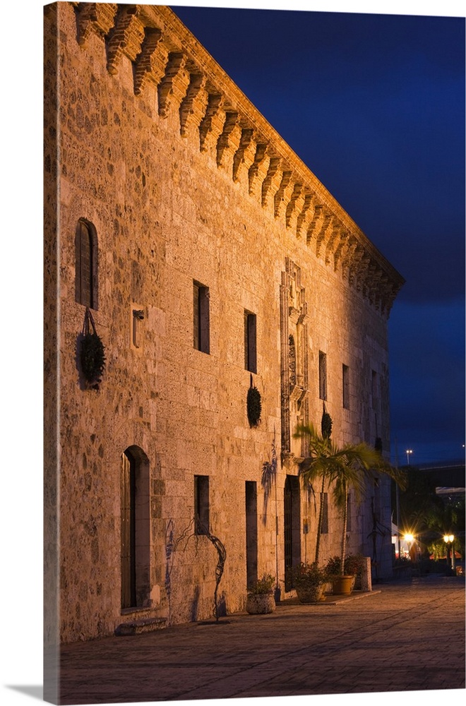 Dominican Republic, Santo Domingo, Zona Colonial, Museo de las Casas Reales, evening