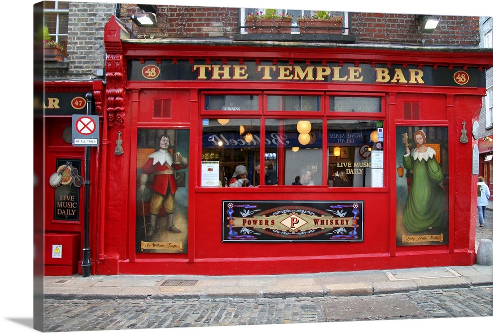 Dublin, Ireland. Temple Bar, one of the most lively and touristy areas of Dublin is packed on a nightly basis with drunken...