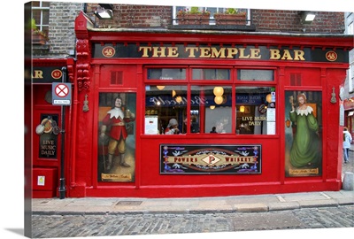 Dublin, Ireland, Temple Bar, one of the most lively and touristy areas of Dublin