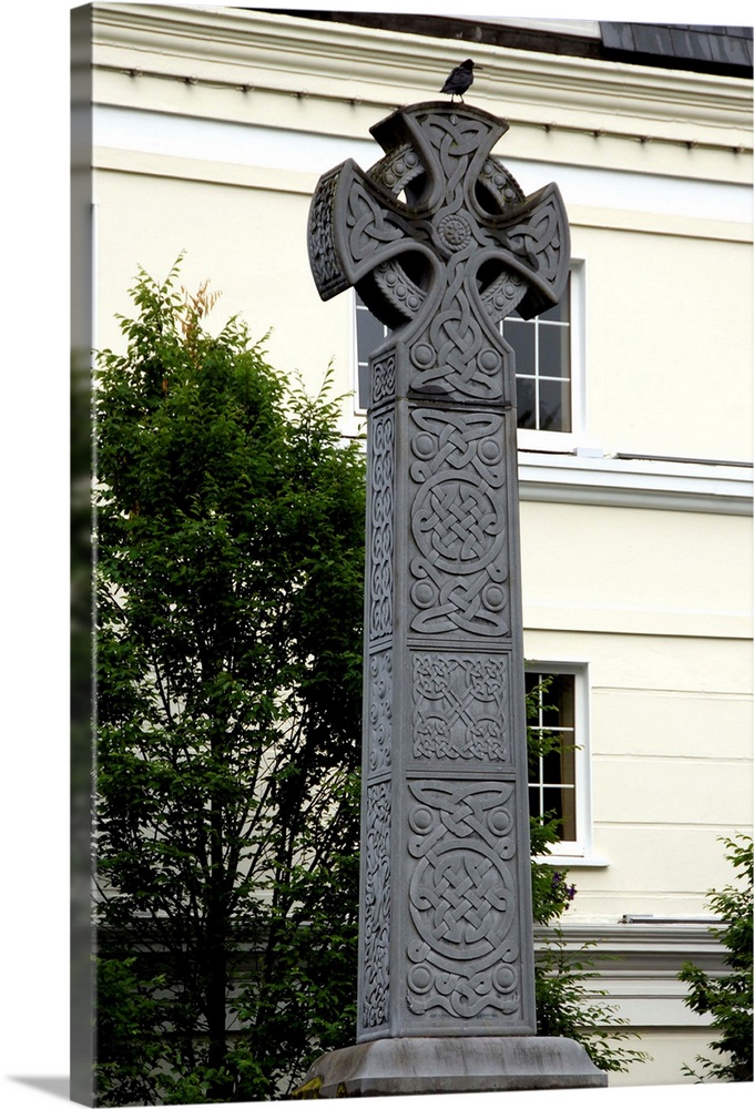 Europe, Ireland, Killarney. Celtic cross.