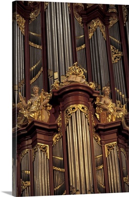 Europe, Netherlands, Haarlem Organ in cathedral