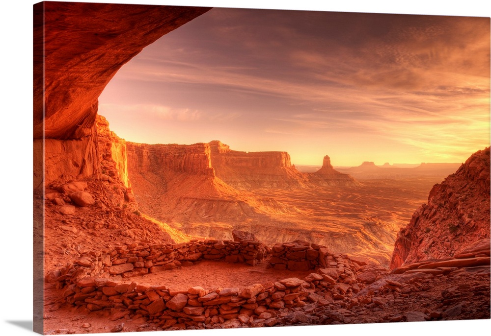 Evening light on False Kiva, Island in the Sky, Canyonlands National Park, Utah USA