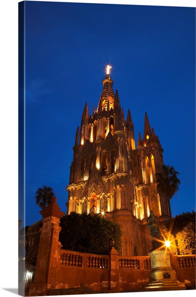 Evening Lights Parroquia Archangel Church San Miguel de Allende, Mexico .