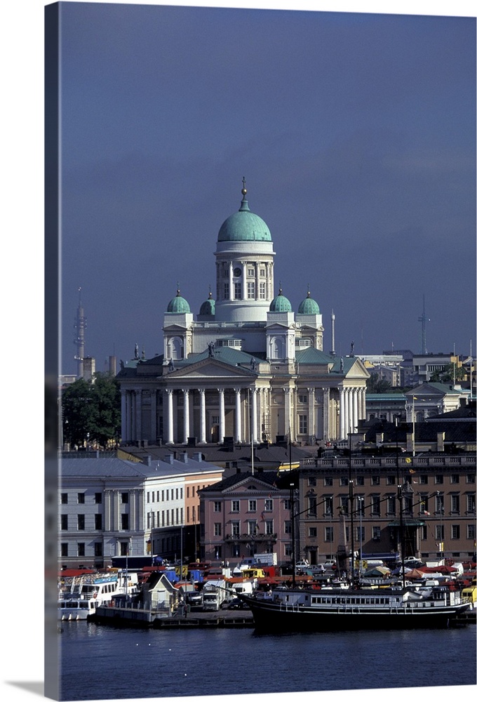 Finland, Helsinki.View of city and harbor