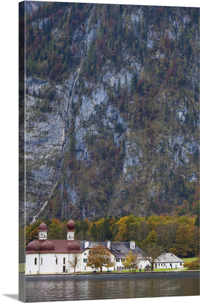 Germany, Bavaria, Konigsee, St. Bartholoma, St. Bartholoma Chapel, fall.