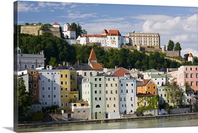 Germany, Bayern-Passau, Inn River View