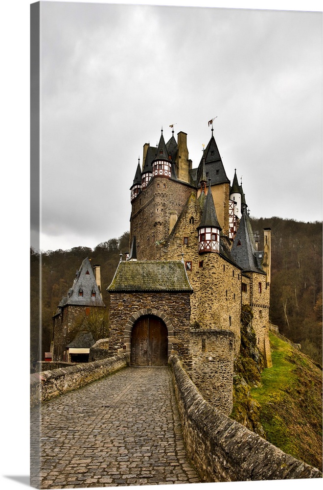 Germany, Rhineland-Palatinate, Cochem, Eltz Castle.