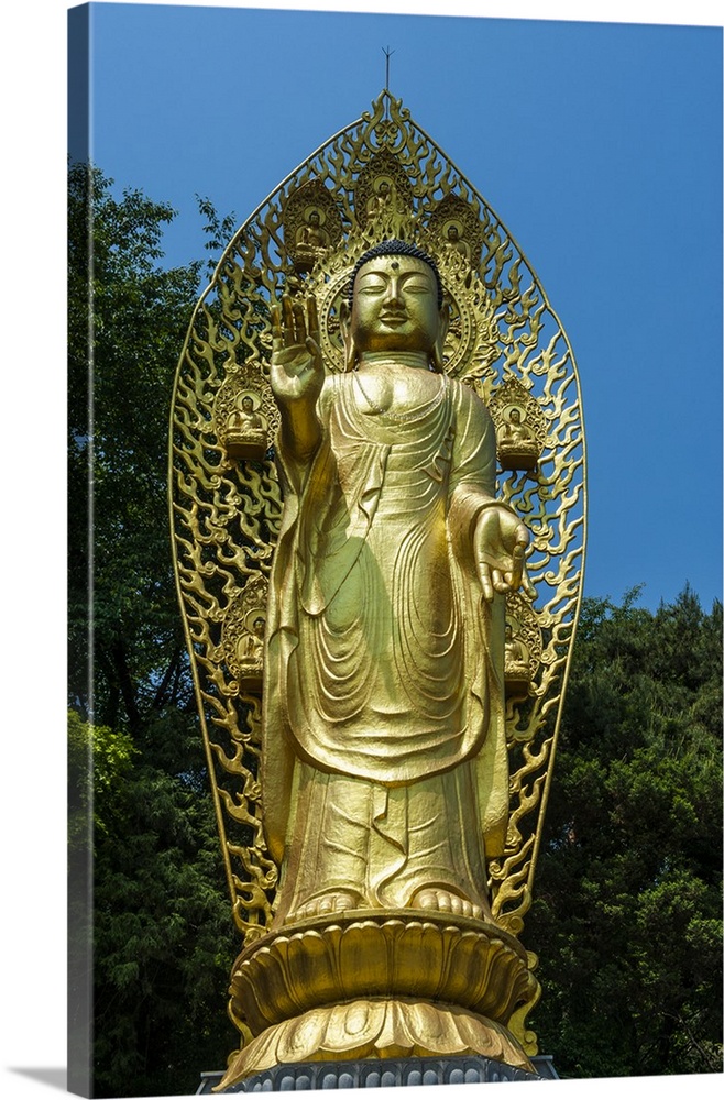Golden Buddha, UNESCO World Heritage Site, Fortress of Suwon, South Korea.