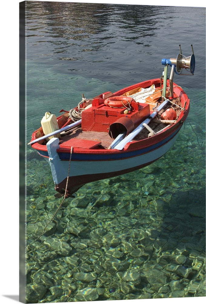 GREECE-Ionian Islands-KEFALONIA-Assos: Fishing Boat
