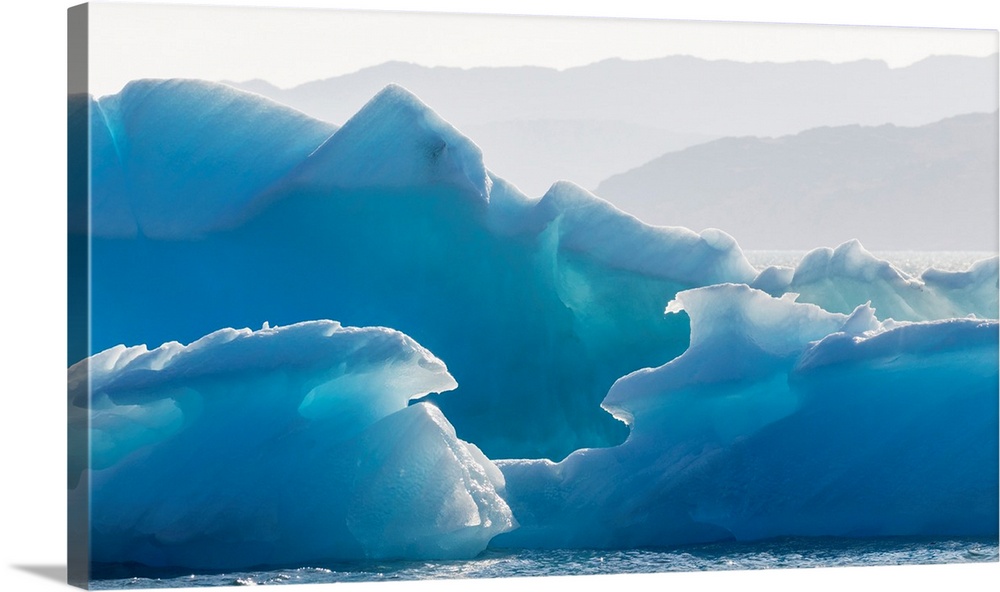 Icebergs drifting in the fjords of southern greenland. America, North America, Greenland, Denmark.