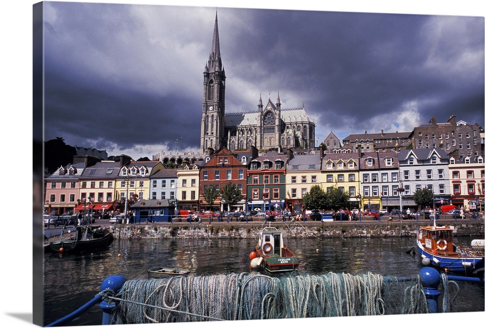 Europe, Ireland, County Cork, Cobh. Harbor view and St. Colman's church