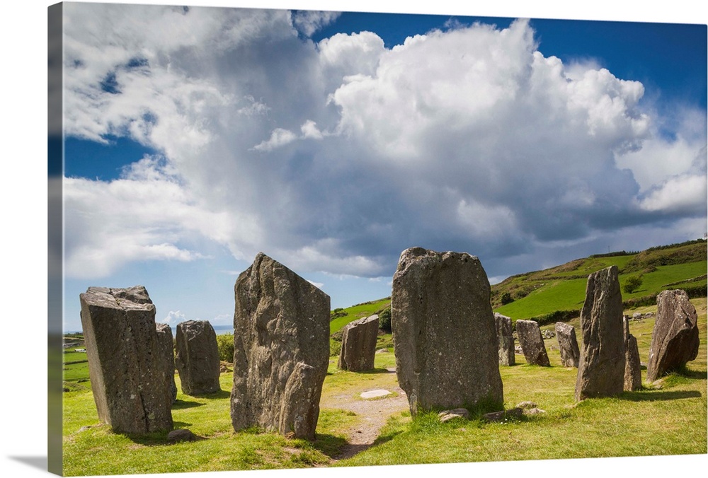 Ireland, County Cork, Drombeg, Drombeg Stone Circle, 5th century.