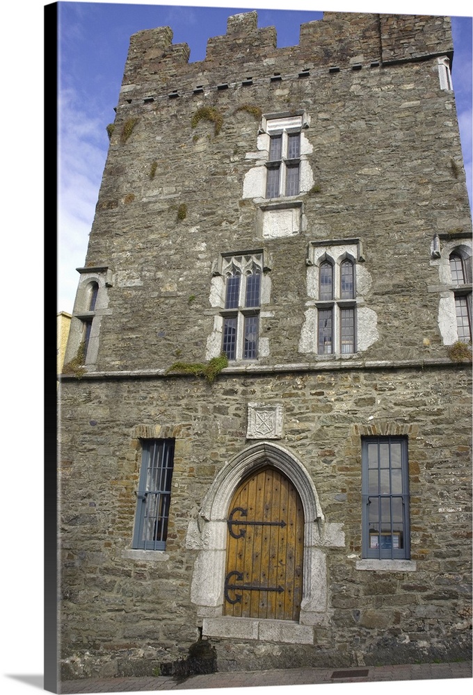 IRELAND, County Cork, Kinsale. Desmond Castle, 15th century