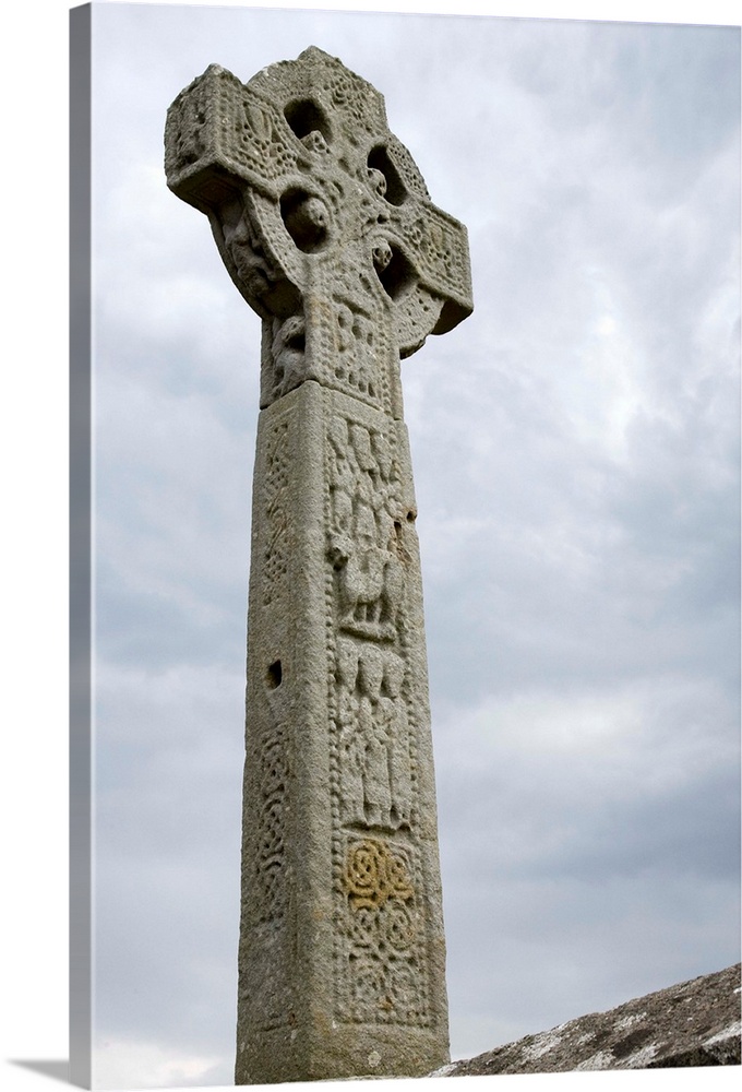 Europe, Ireland, Drumcliffe. The High Cross dating from the 9th century. Credit as: Wendy Kaveney / Jaynes Gallery / Danit...