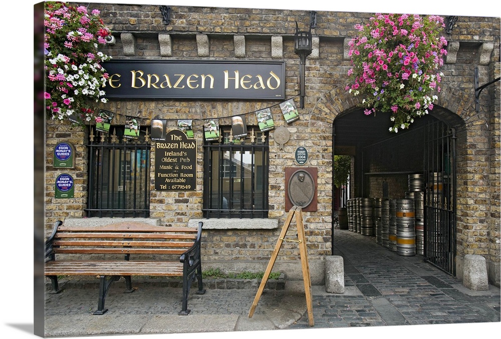 Europe, Ireland, Dublin. Exterior of Brazen Head pub, established in 1198 AD. Credit as: Dennis Flaherty / Jaynes Gallery ...