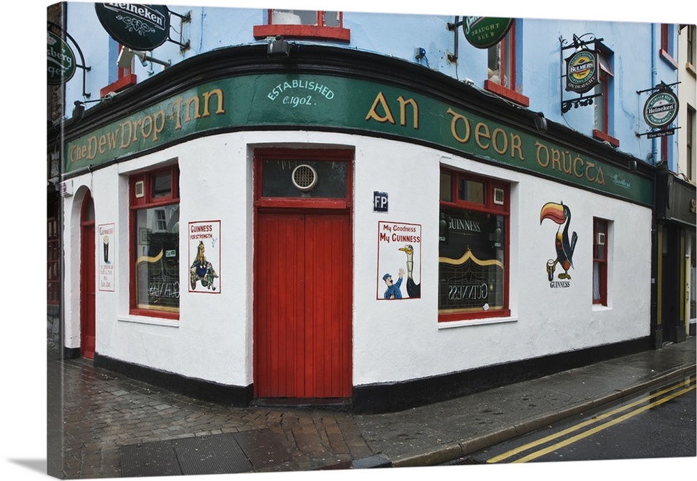 Europe, Ireland, Galway City. Exterior of The Dew Drop Inn. Credit as: Dennis Flaherty / Jaynes Gallery / DanitaDelimont.c...