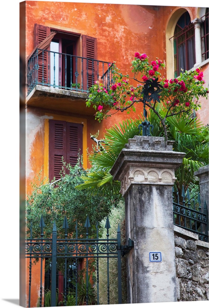 ITALY, Brescia Province, Gardone Riviera. Villa detail.