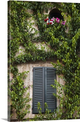 Italy, Brescia Province, Sirmione. Window detail