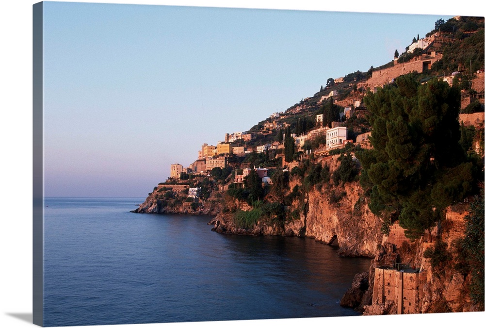 Europe, Italy, Campania, Amalfi Coast.Watchtowers and houses perched above Gulf of Salerno
