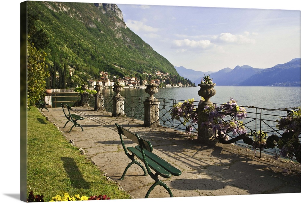 Europe,Italy, Varenna. View of Lake Como with Varenna in background.